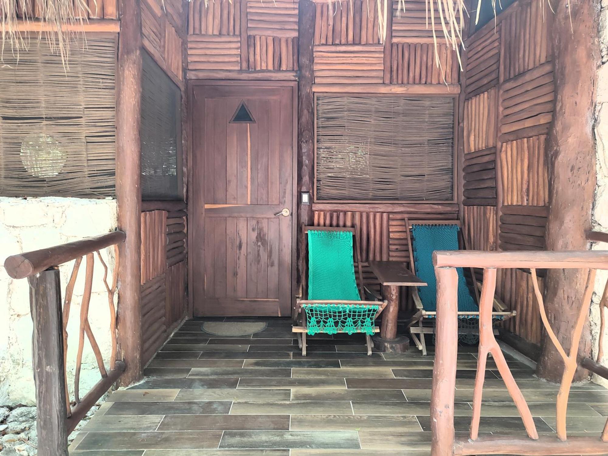 Aldea Maya-Ha Cabanas Con Cenotes Puerto Morelos Exterior photo